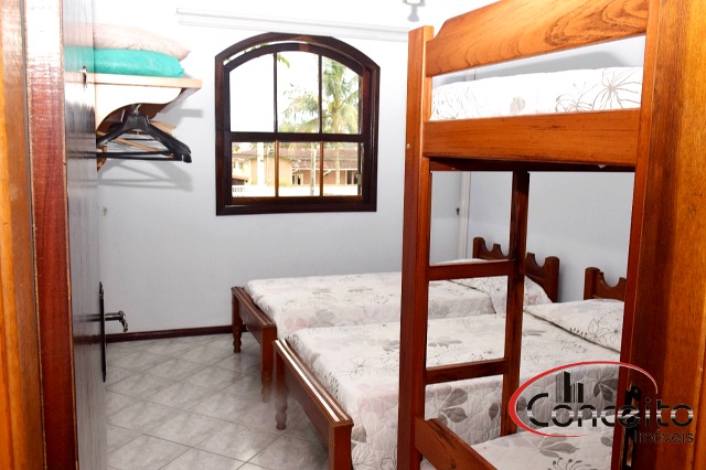 Maravilhosa Casa com 8 suítes!