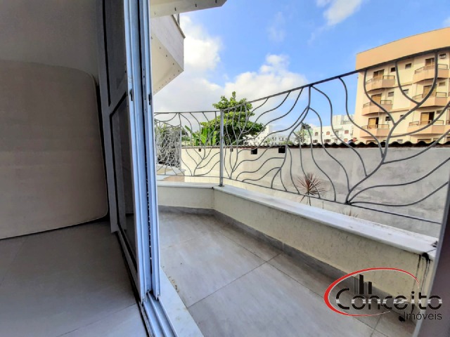 Amplo apartamento com 3 dormitórios!