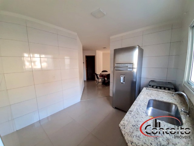 Amplo apartamento com 3 dormitórios!