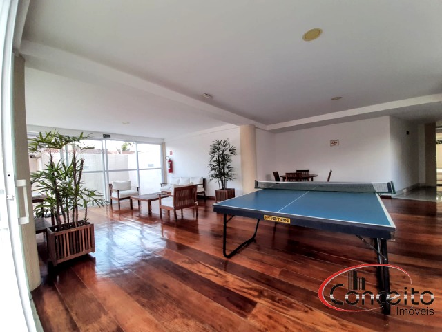 Amplo apartamento com 3 dormitórios!