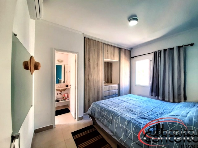 Apartamento com 3 dormitórios Próximo da Praia!