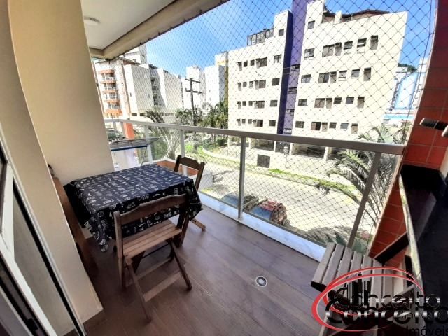 Apartamento com 3 dormitórios Próximo da Praia!