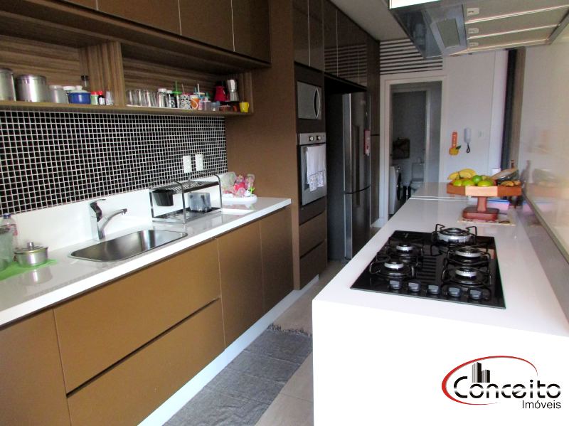 Ótimo Apartamento em Região Central com área de Lazer!