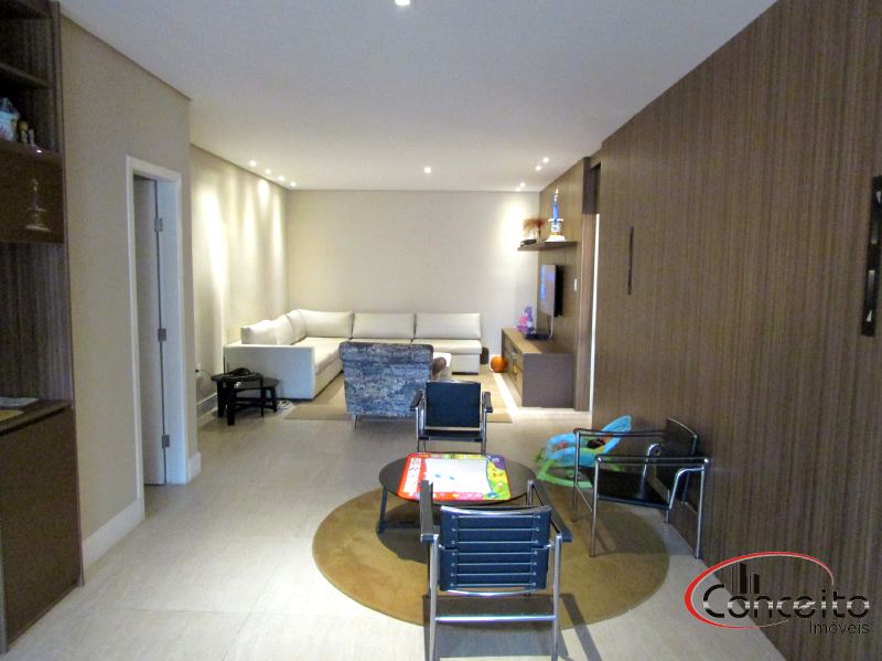 Ótimo Apartamento em Região Central com área de Lazer!