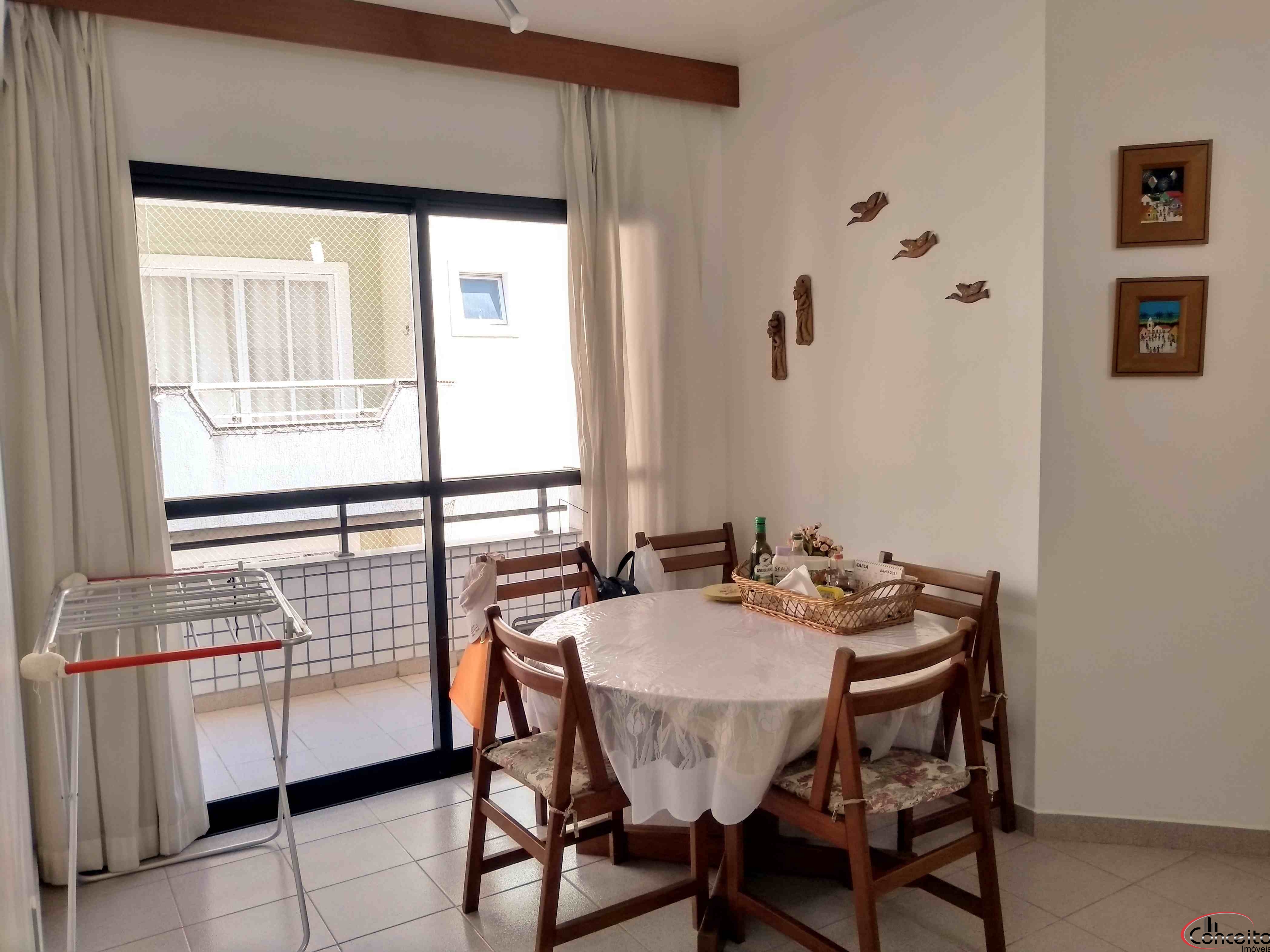 Confortável apartamento com 3 dormitórios!