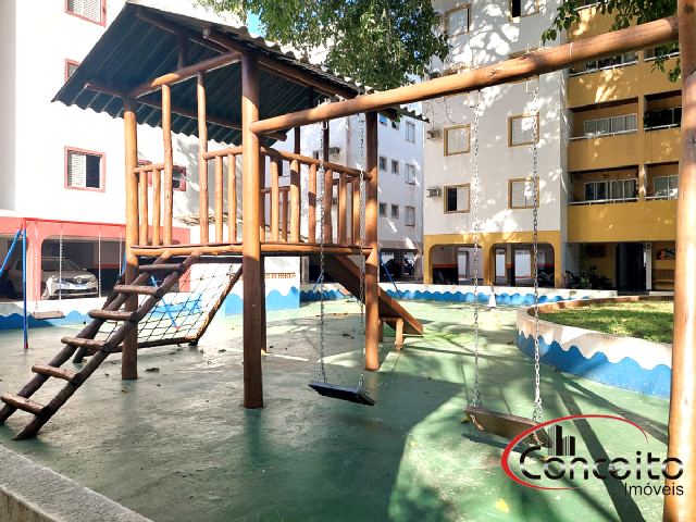 Amplo Apartamento com 3 Dormitórios na Região Central!
