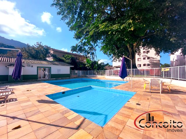 Amplo Apartamento com 3 Dormitórios na Região Central!