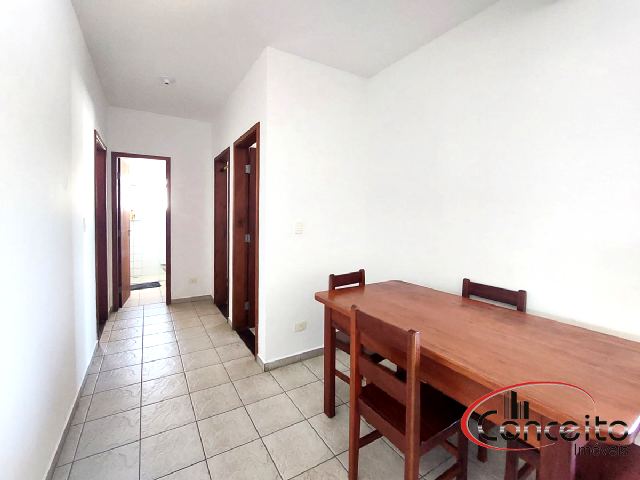 Amplo Apartamento com 3 Dormitórios na Região Central!