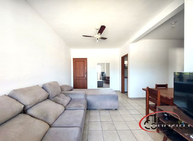 Amplo Apartamento com 3 Dormitórios na Região Central!