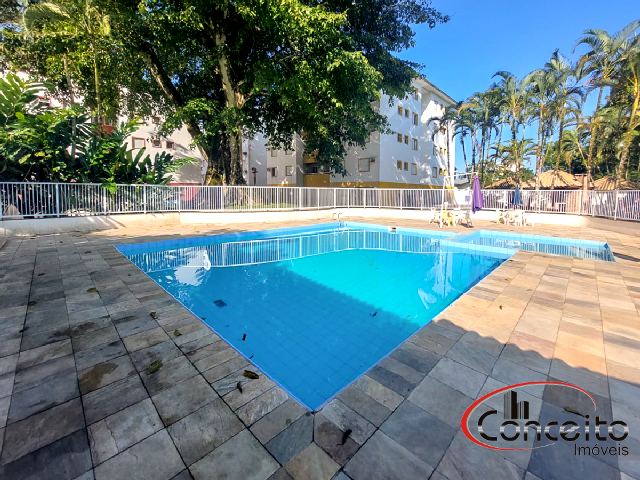 Amplo Apartamento com 3 Dormitórios na Região Central!