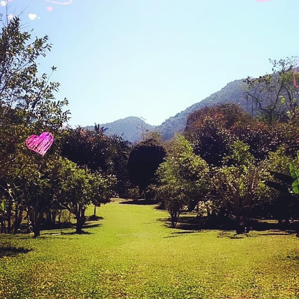 Belíssimo Sítio em meio a Natureza com Área Total de 35.000m².