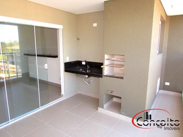 Apartamento Novo com 2 suítes em região Central!
