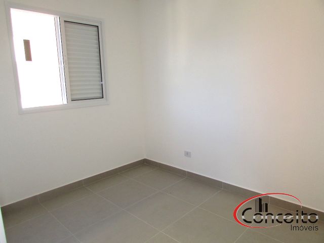 Apartamento Novo com 2 suítes em região Central!