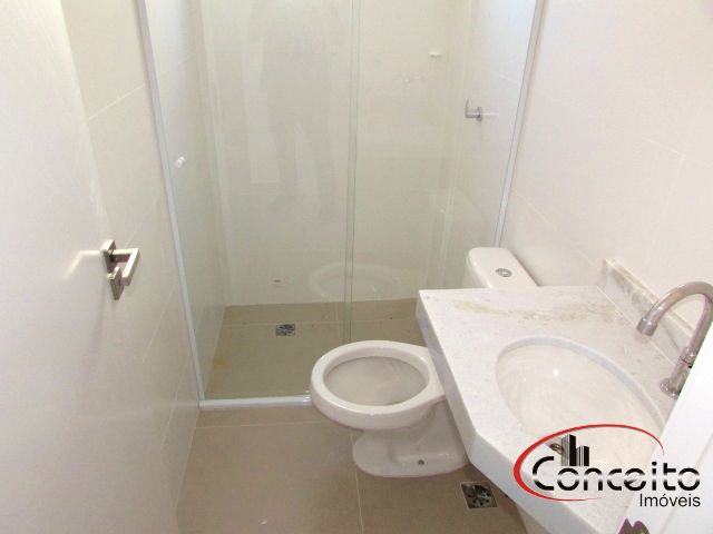 Apartamento Novo com 2 suítes em região Central!