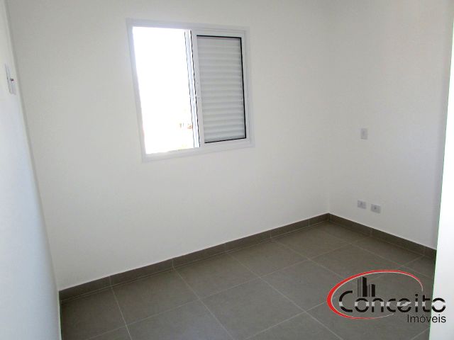 Apartamento Novo com 2 suítes em região Central!