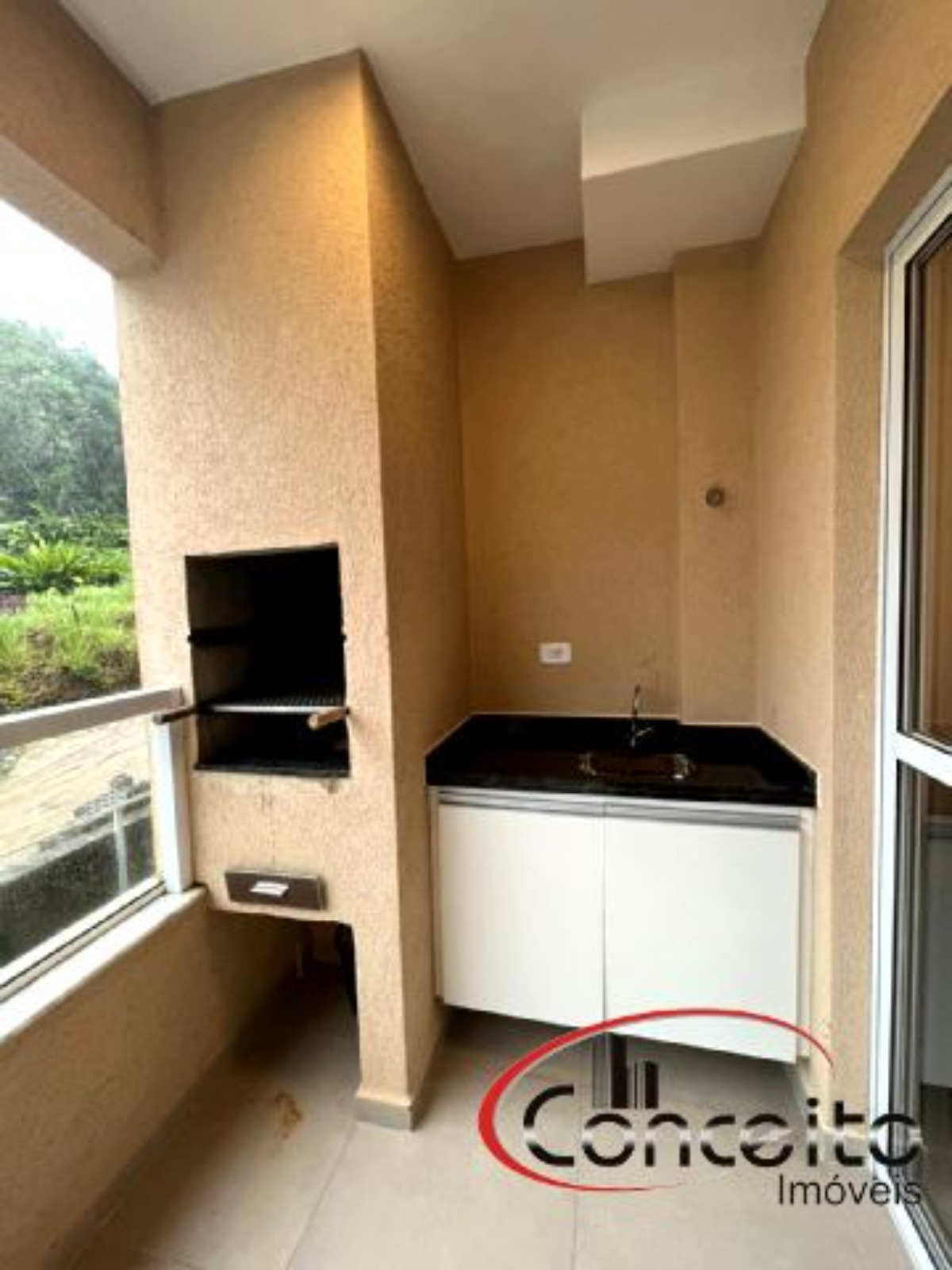 Ótimo Apartamento com 2 Dormitórios a 450mts da Praia!