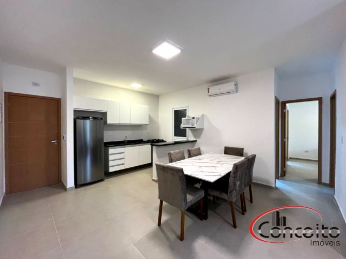 Ótimo Apartamento com 2 Dormitórios a 450mts da Praia!