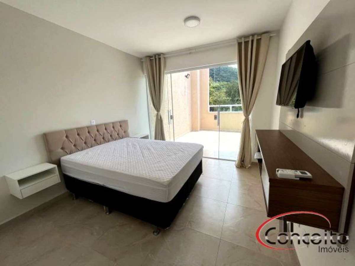 Ótimo Apartamento com 2 Dormitórios a 450mts da Praia!