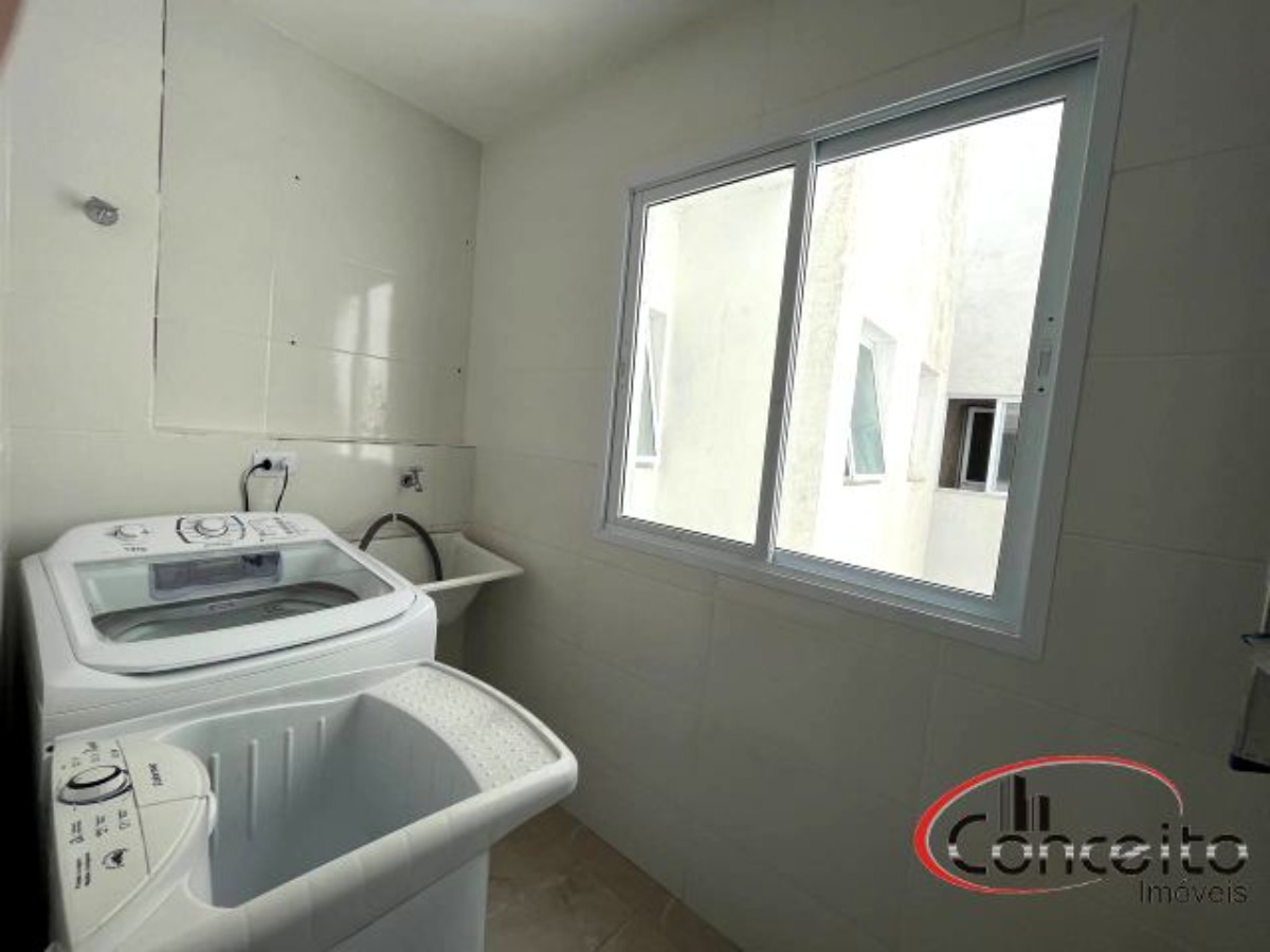 Ótimo Apartamento com 2 Dormitórios a 450mts da Praia!