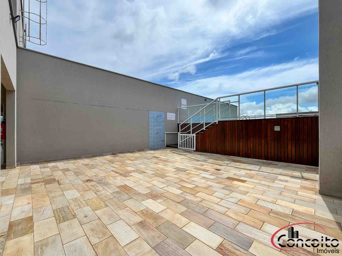 Studio Todo Mobiliado! Ótima Localização!