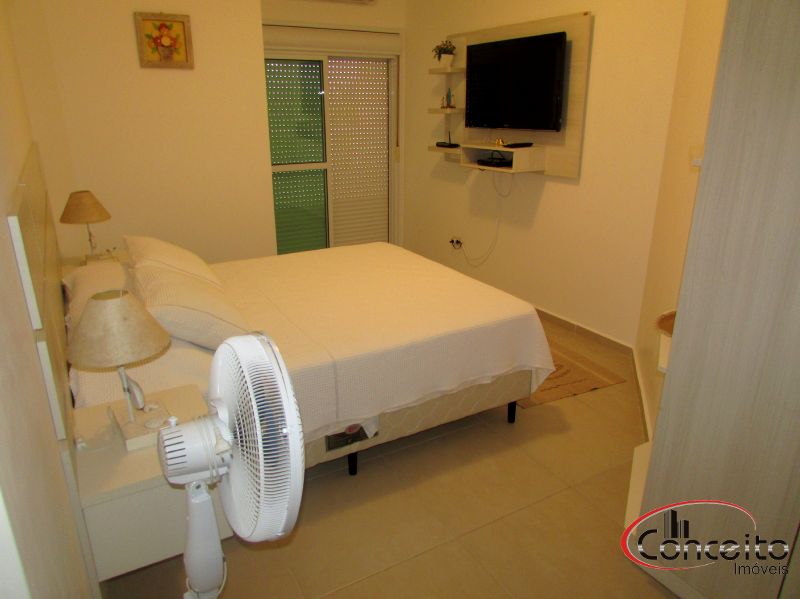 Excelente apartamento com 3 suítes.