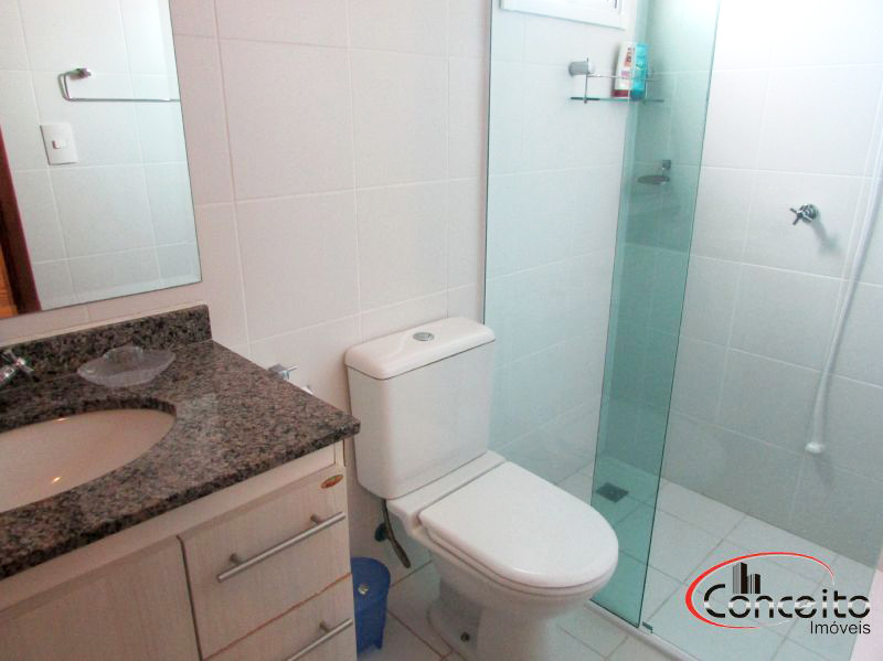 Excelente apartamento com 3 suítes.
