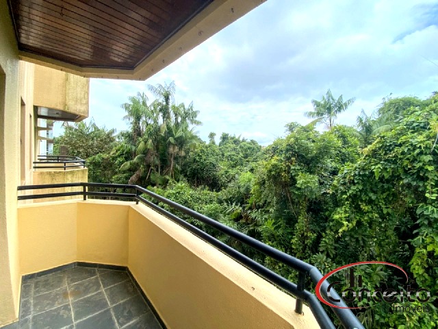 Apartamento com 3 Dormitórios Próximo da Praia!