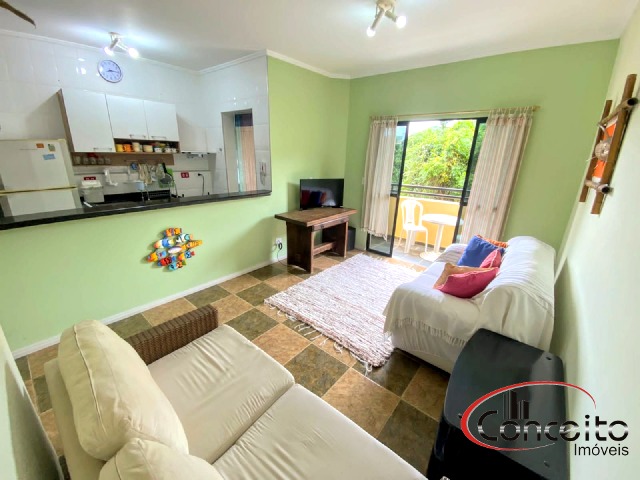 Apartamento com 3 Dormitórios Próximo da Praia!