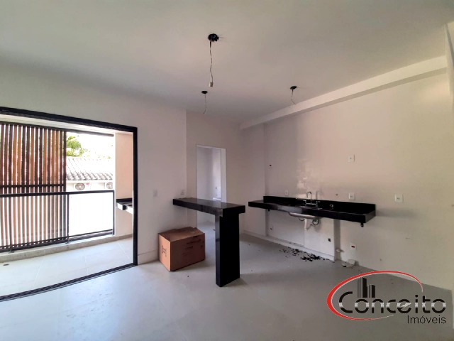 Apartamentos Novos com 2 e 3 suítes a 70m da praia!