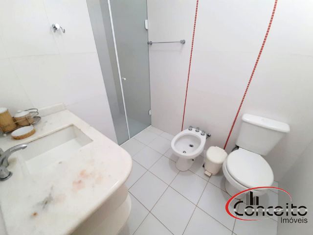 Casa com 6 suítes a 30mts da Praia!