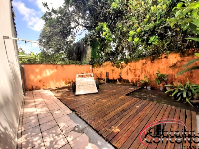 Casa com 4 dormitórios em excelente localização!