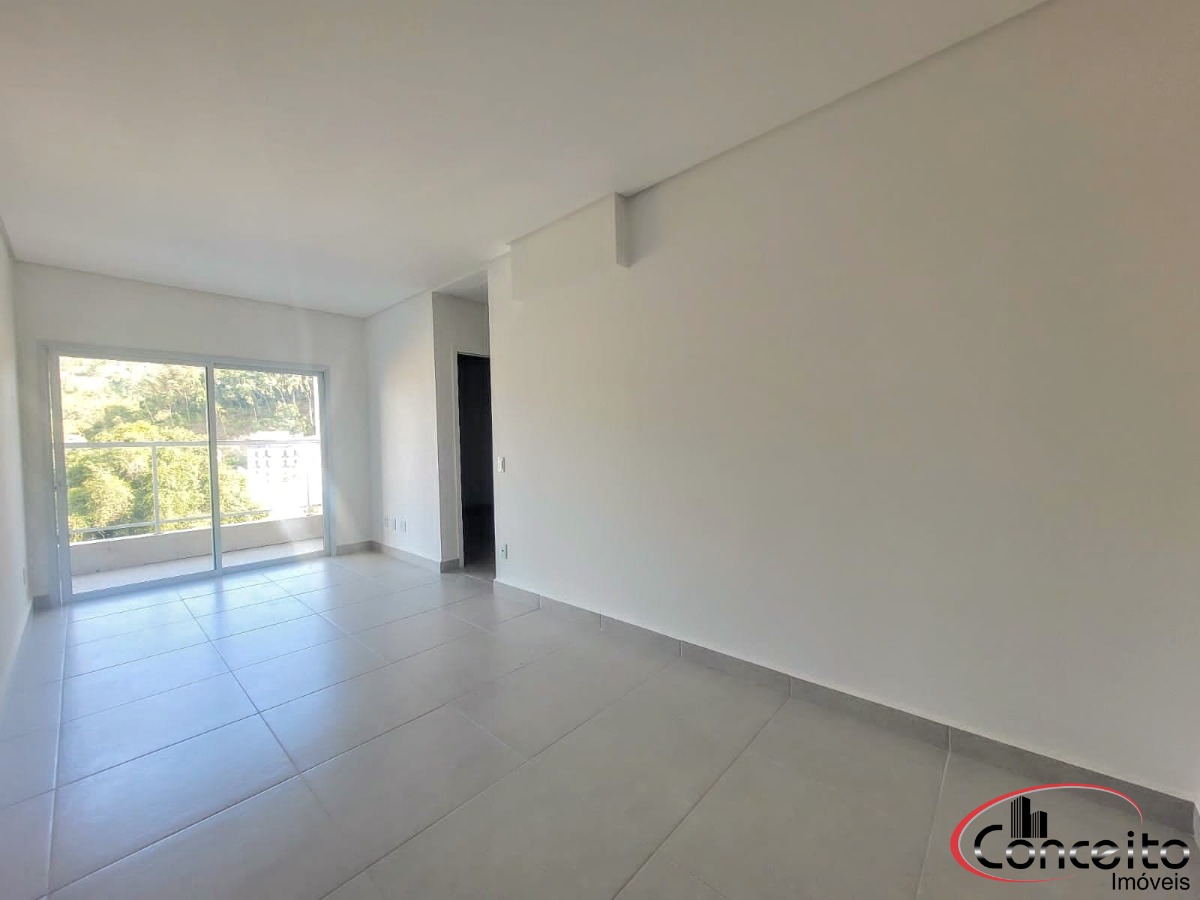 Apartamento novo a poucos metros da Praia !