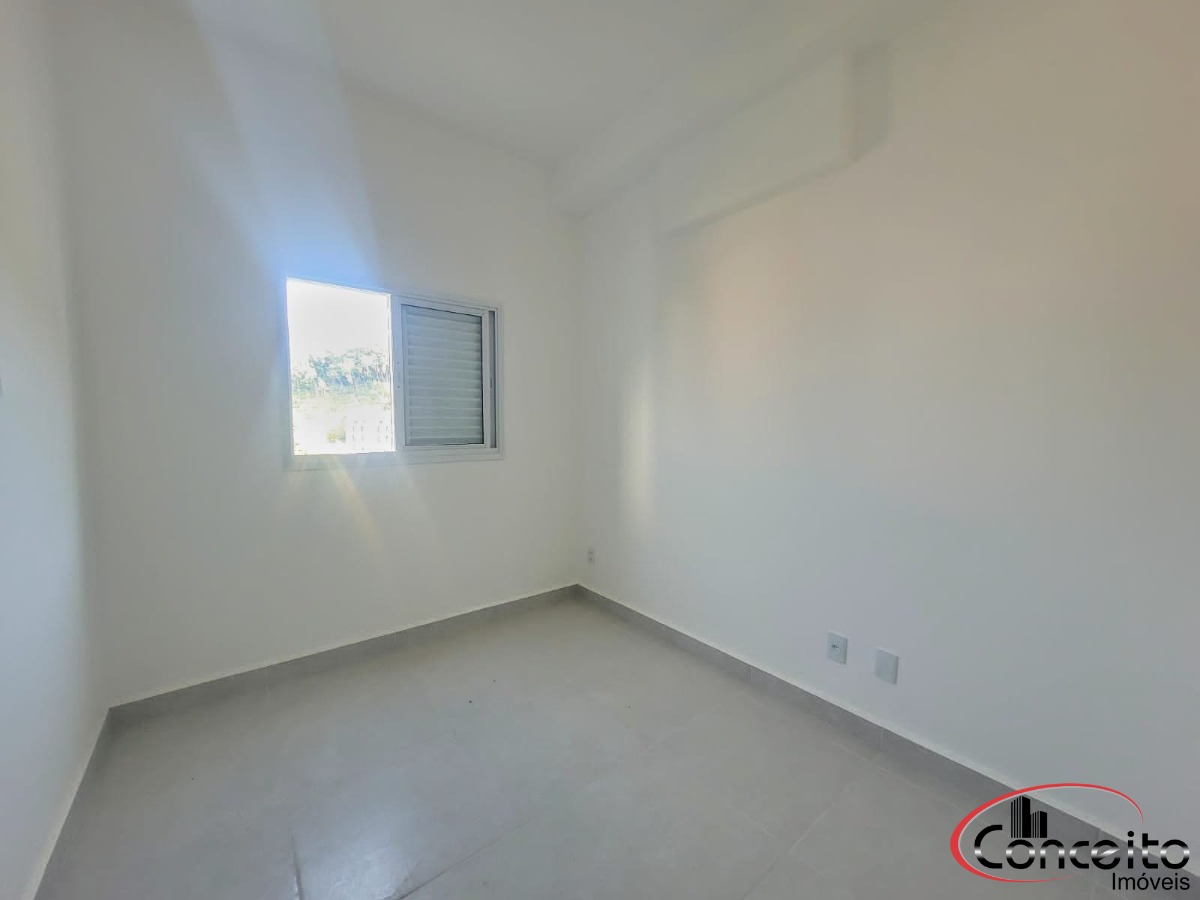 Apartamento novo a poucos metros da Praia !