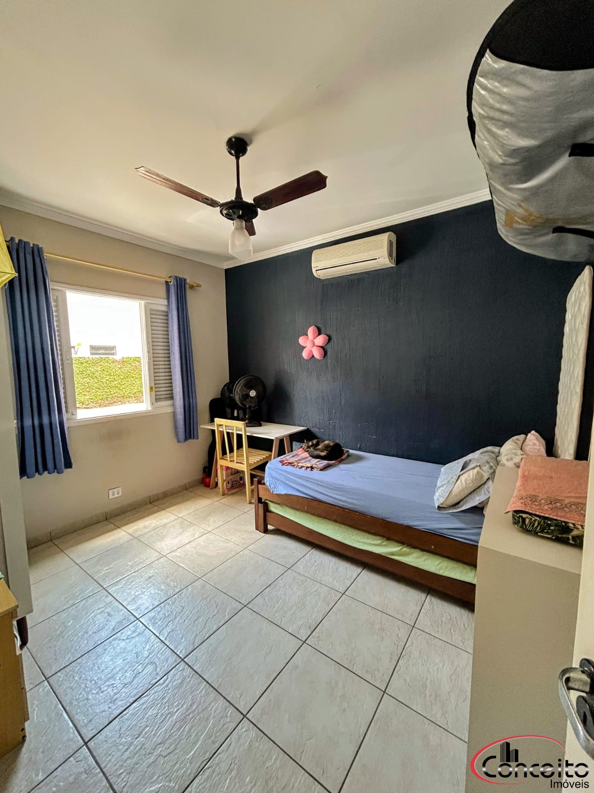 Apartamento térreo com 2 dormitórios!