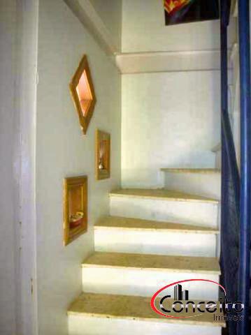 Ótima casa com 4 suítes! frente mar!