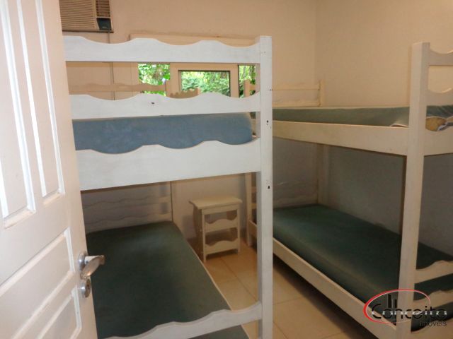 Casa com 6 suítes a 30mts da Praia!