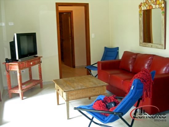 Casa com 4 Suítes a 30mts da Praia!