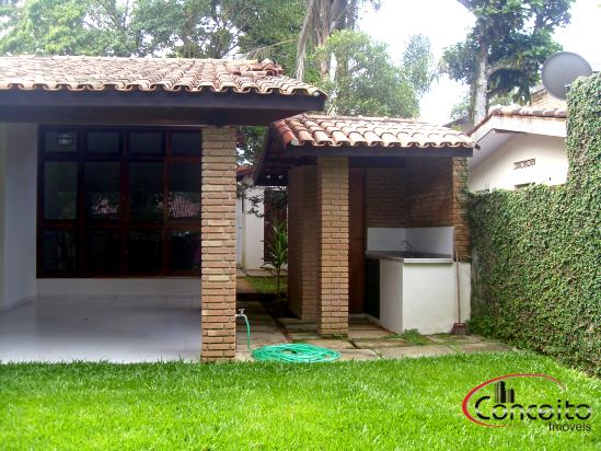 Casa com 4 Suítes a 30mts da Praia!