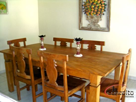 Casa com 4 Suítes a 30mts da Praia!