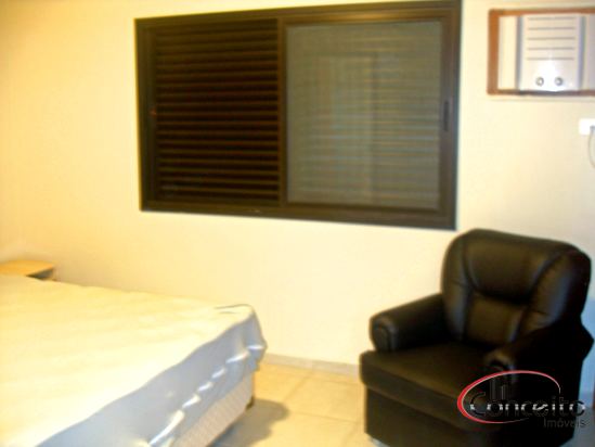 Casa com 4 Suítes a 30mts da Praia!